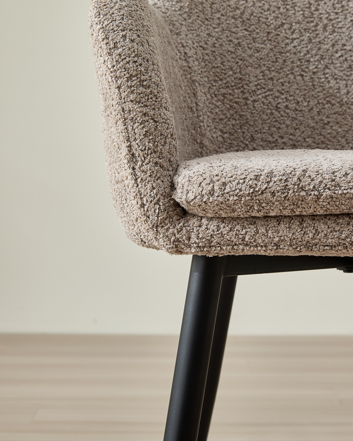 เก้าอี้รับประทานอาหารนุ่ม เก้าอี้รับประทานอาหารนุ่ม